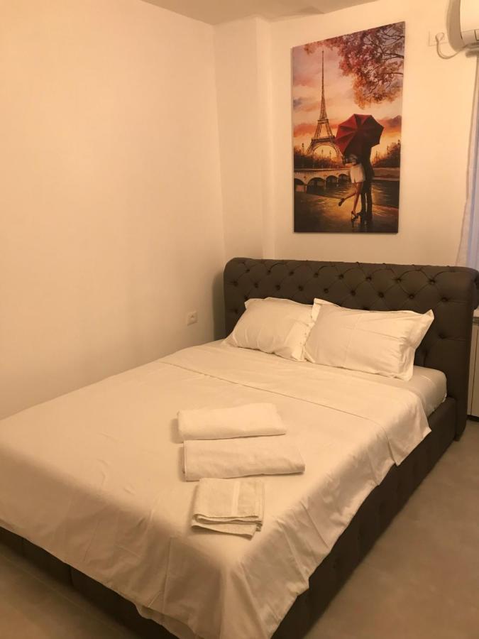 Blue Sky Apartment Skopje Luaran gambar